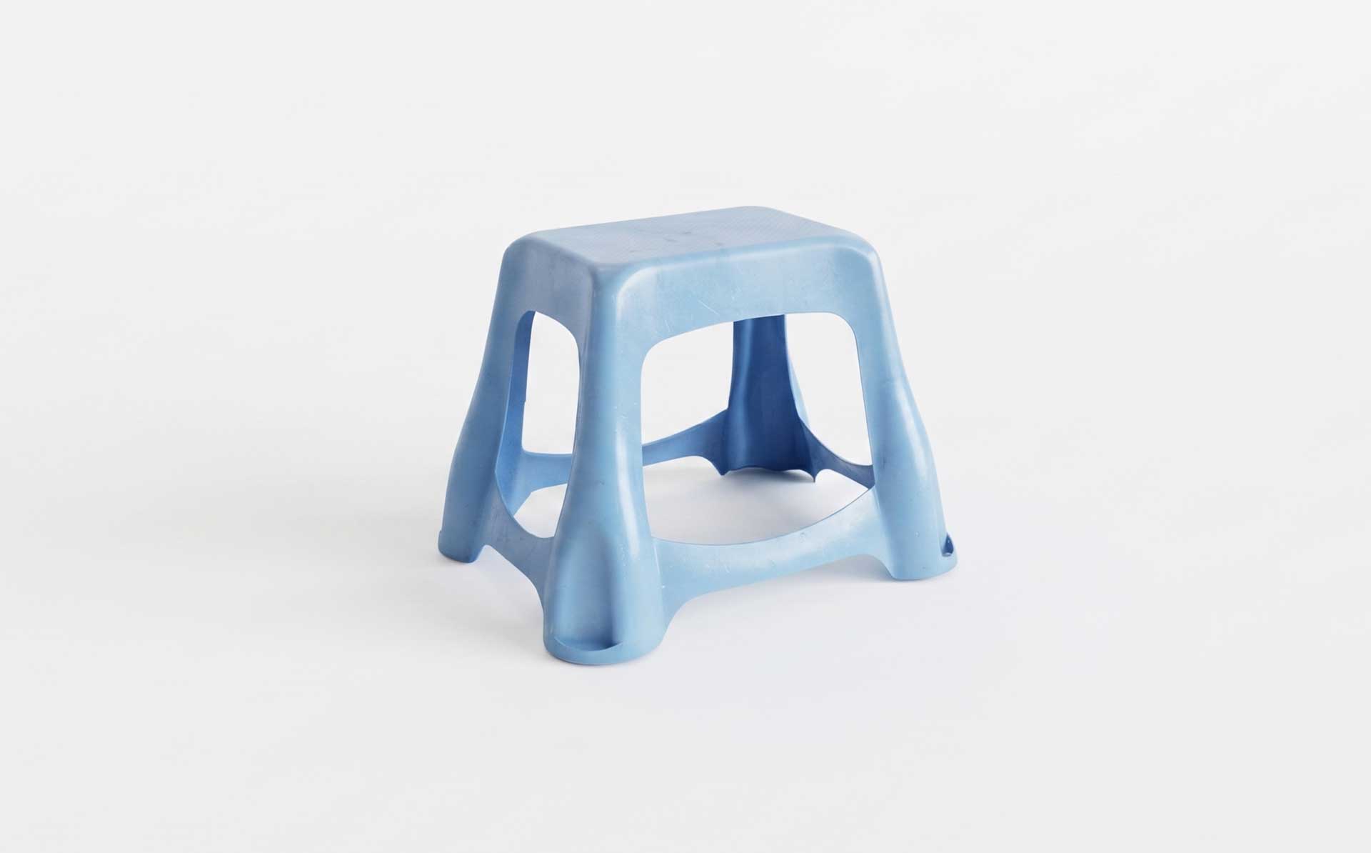 Silent Plastic Low Dining Stool Mold — Product Introduction (Motek Furniture Mold Series)